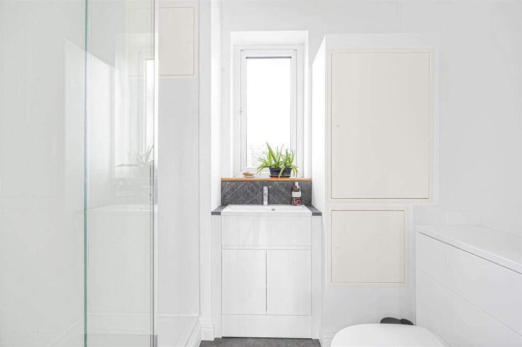 Additional image 18 of Manor Close, Seaford