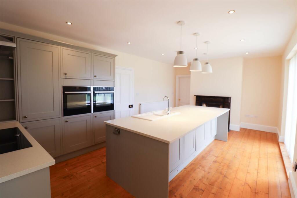 Additional image 2 of Lynn Road, Chettisham, Ely