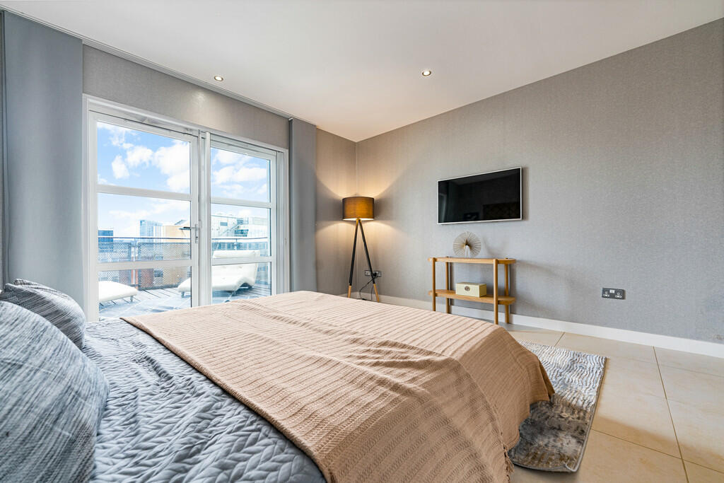 Additional image 20 of Park View, Greyfriars Road, Cardiff