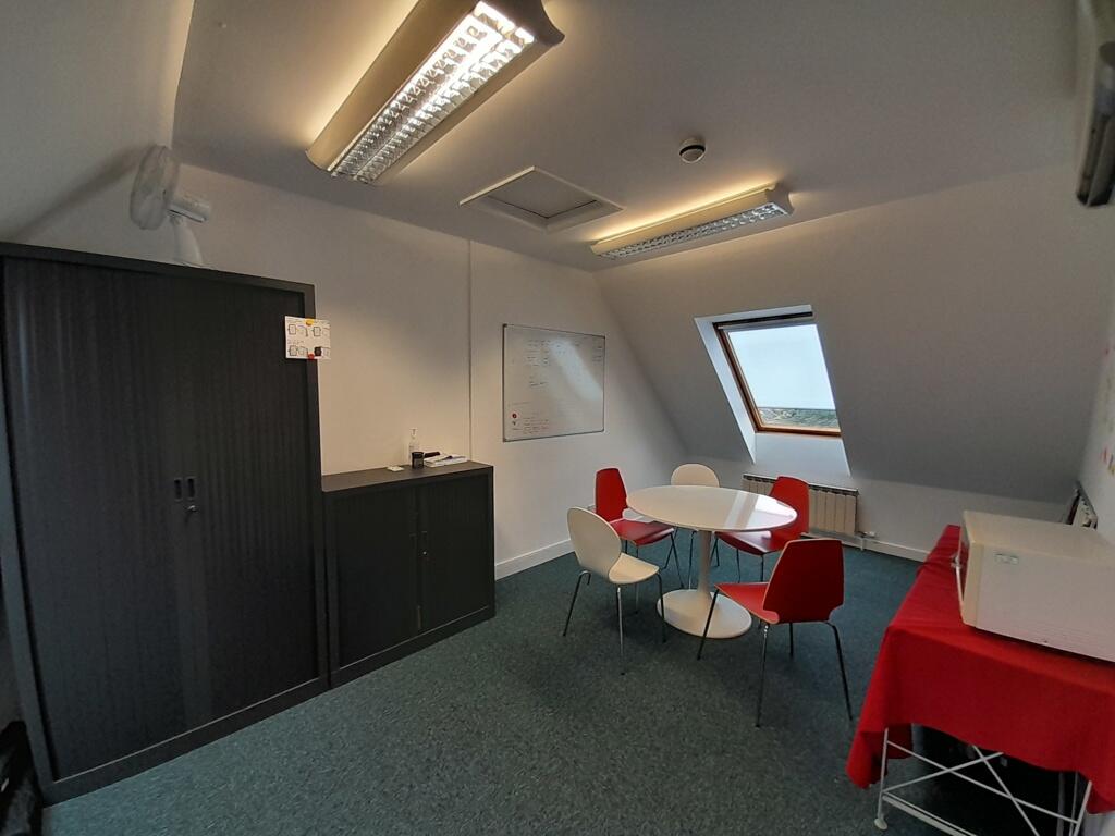 Additional image 3 of Second Floor, 8 Wellington Street, Cambridge, Cambridgeshire, CB1 1HW