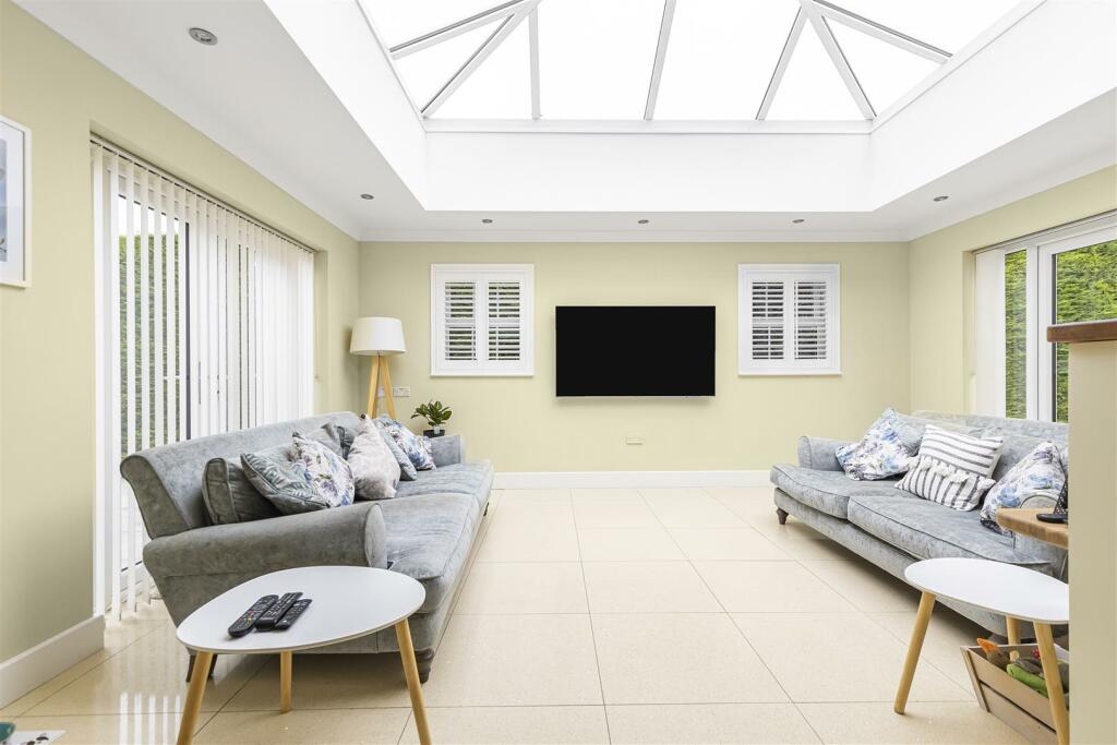 Additional image 10 of Arborfield Drive, Newmarket