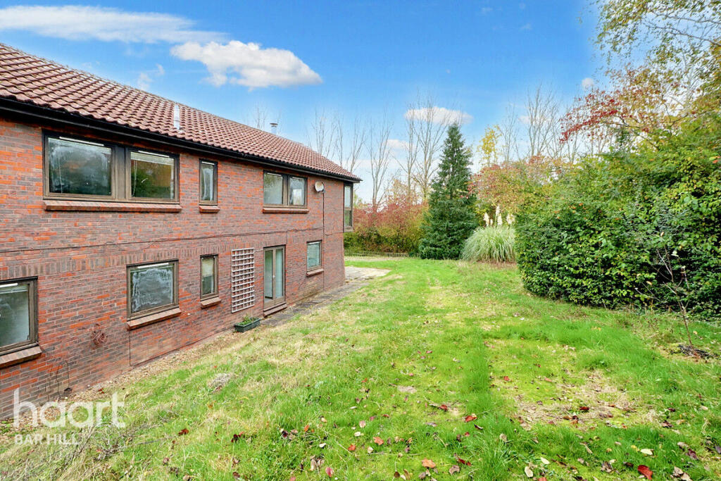 Additional image 25 of The Fairway, Bar Hill