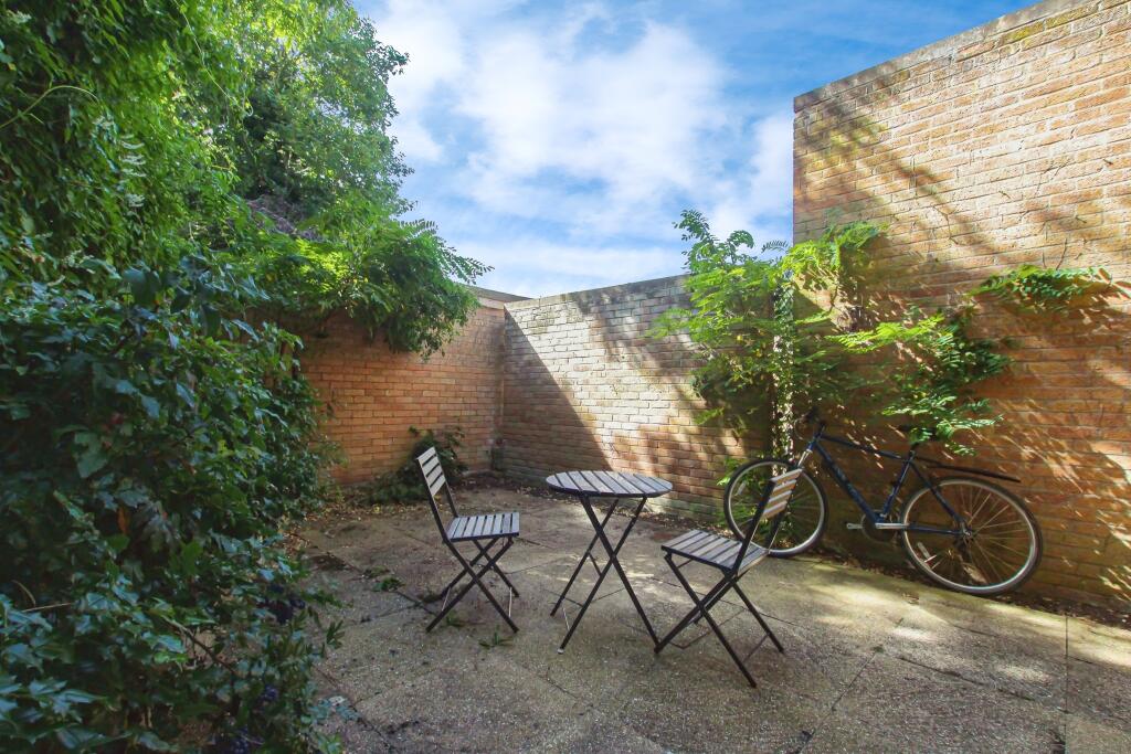 Additional image 5 of Greenlands, Cambridge, CB2