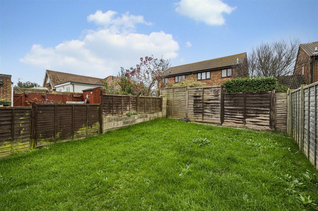 Additional image 23 of Rayford Close, Peacehaven