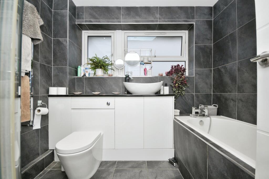 Additional image 7 of Martins Close, West Wickham, BR4