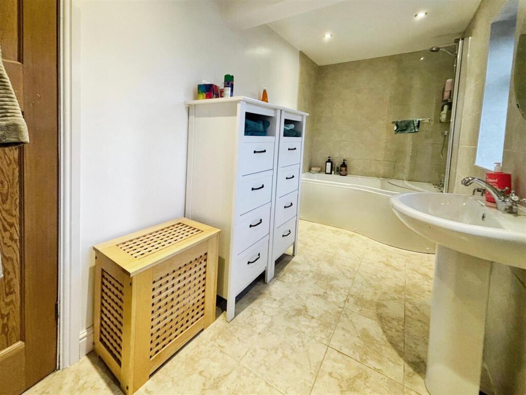 Additional image 13 of Ridgeway, Shipley, BD18 1PL