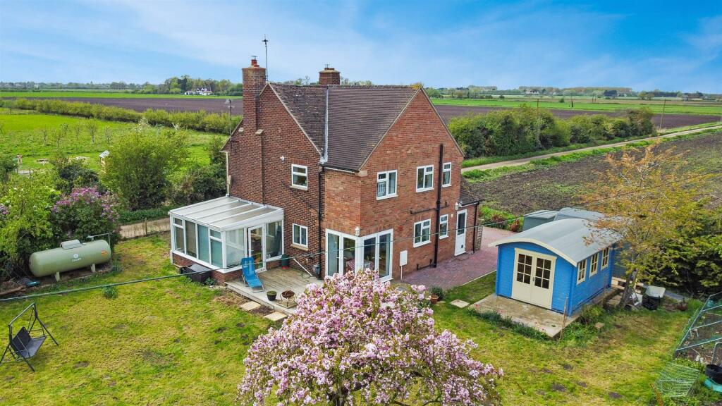 Primary image of Long Drove, Waterbeach