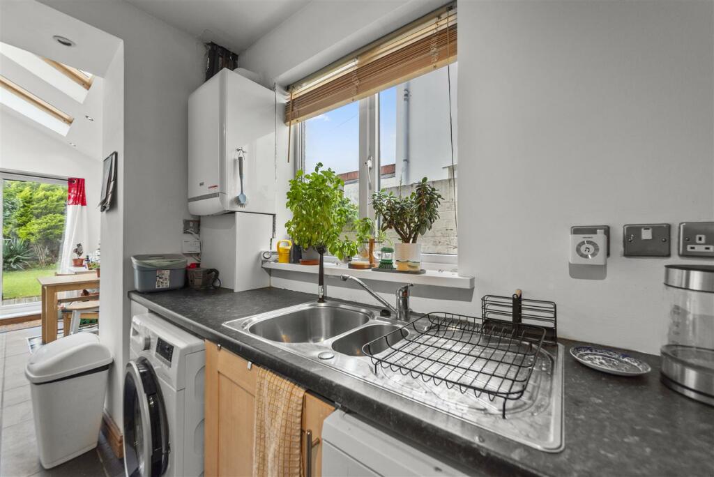 Additional image 17 of Inverness Place, Cardiff