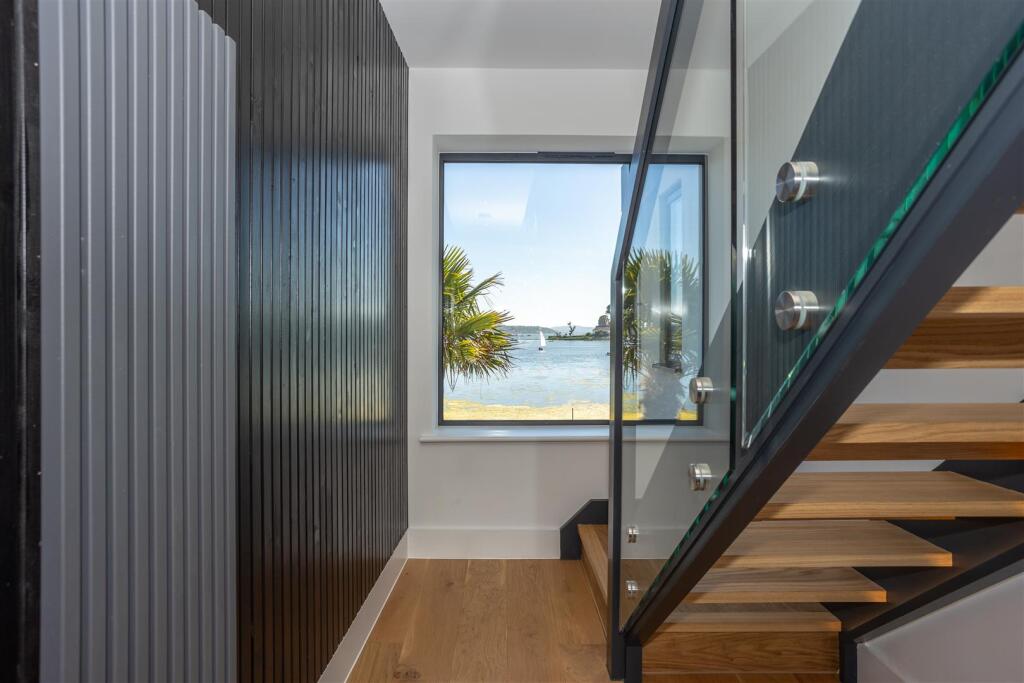 Additional image 14 of Sandbanks Road, Lilliput