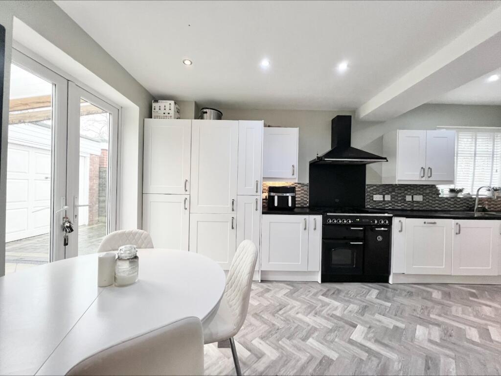 Additional image 45 of Brandlesholme Road, Bury, Greater Manchester, BL8