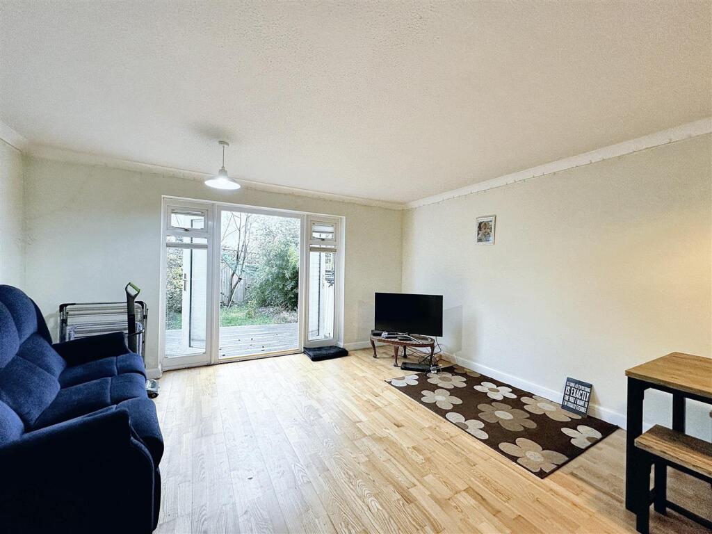Additional image 16 of Bainton Close, Bradford-On-Avon