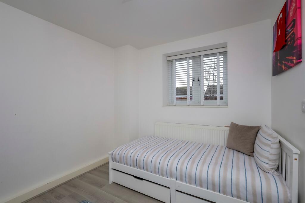 Additional image 17 of Vale Close, Seaford