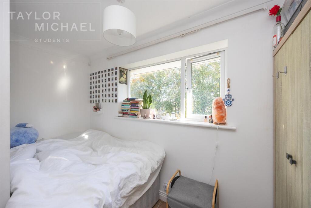 Additional image 6 of Crespin Way, Brighton