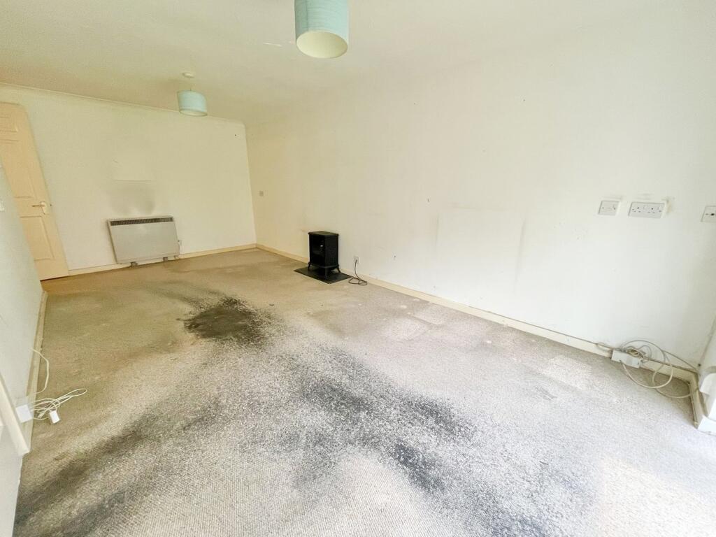 Additional image 10 of Park Road, Poole, BH14