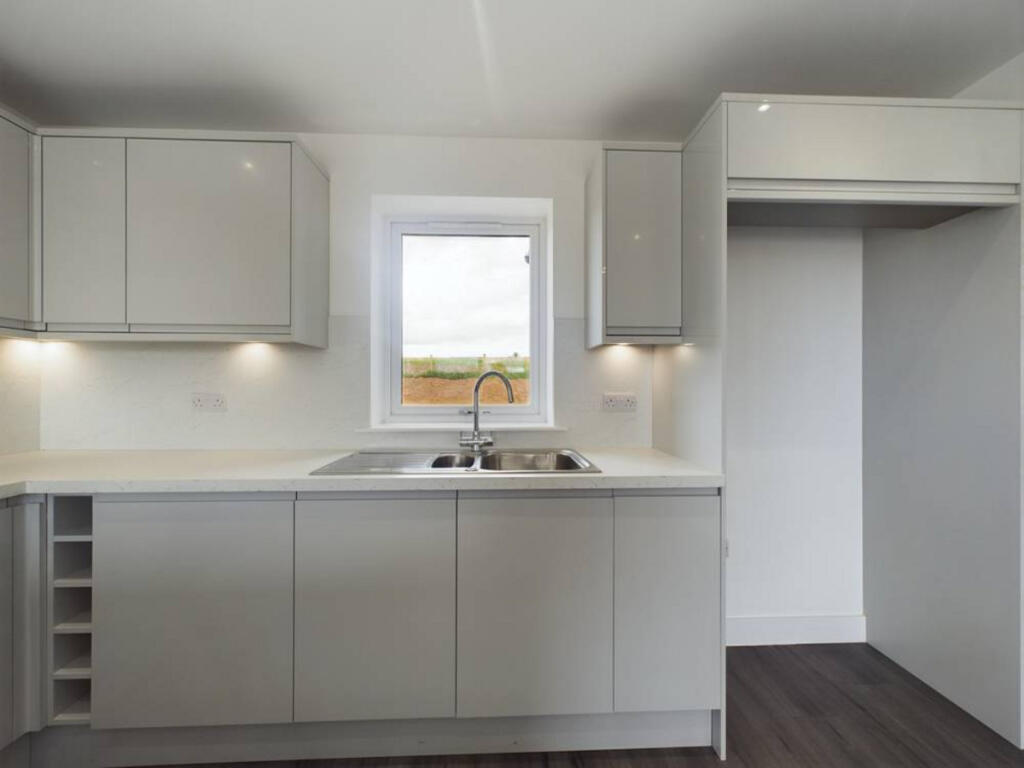 Additional image 10 of South View, Ardallie, AB42