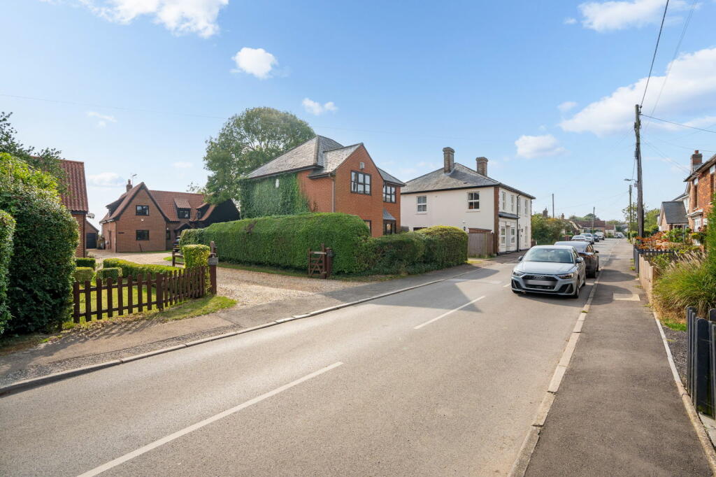 Additional image 20 of High Street, Castle Camps