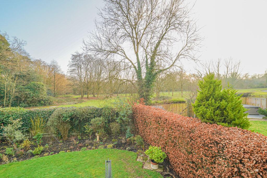 Additional image 25 of Beconsfield Close, Dorridge, B93