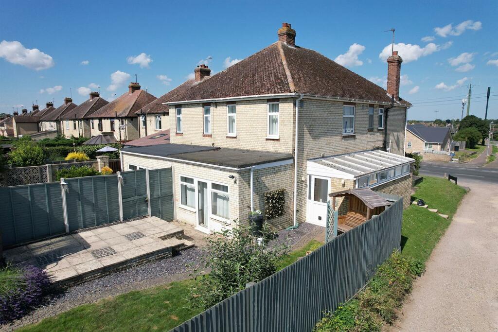 Additional image 20 of New Cheveley Road, Newmarket