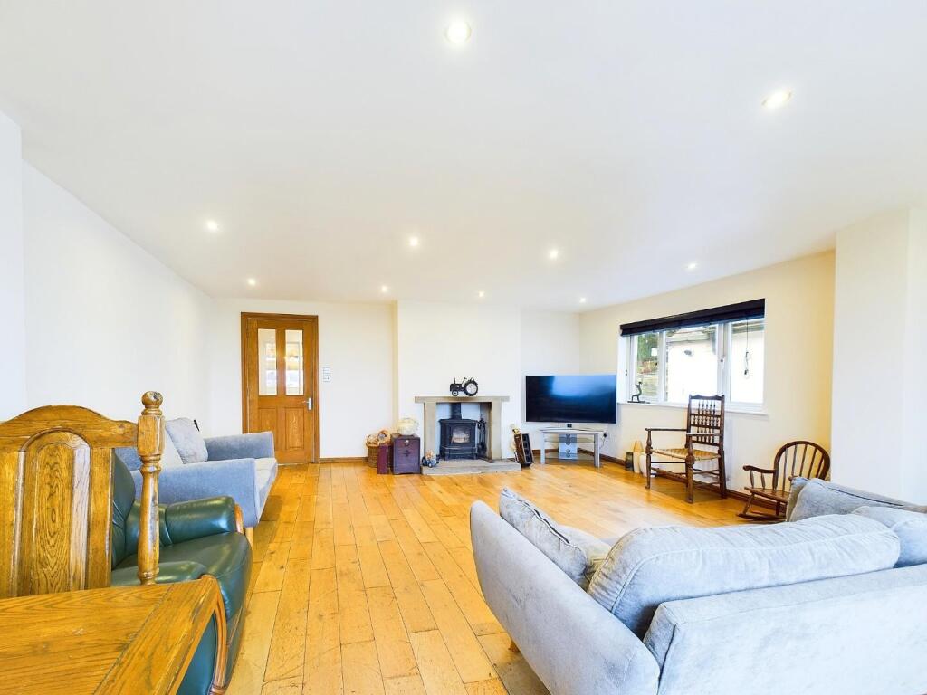 Additional image 6 of Moor View Drive, Bingley