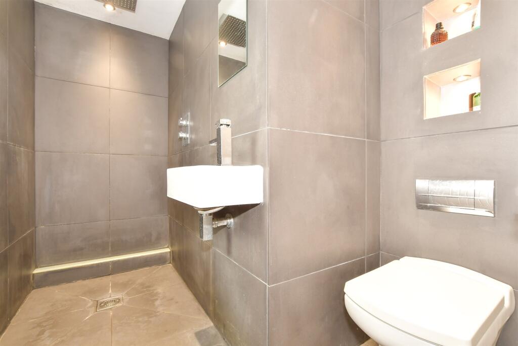 Additional image 10 of Willow Walk, Newhaven, East Sussex