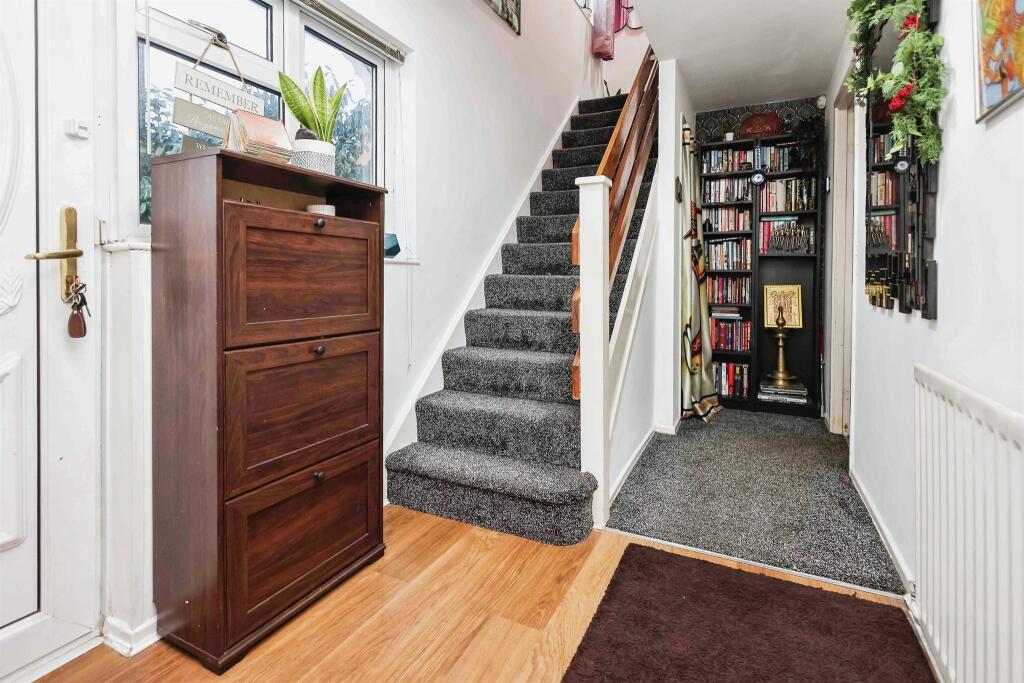 Additional image 6 of Olliver Close, HALESOWEN