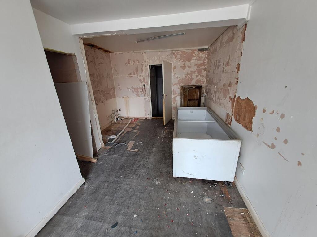 Primary image of 1223, Pershore Road, Stirchley, Birmingham, B30 2YT