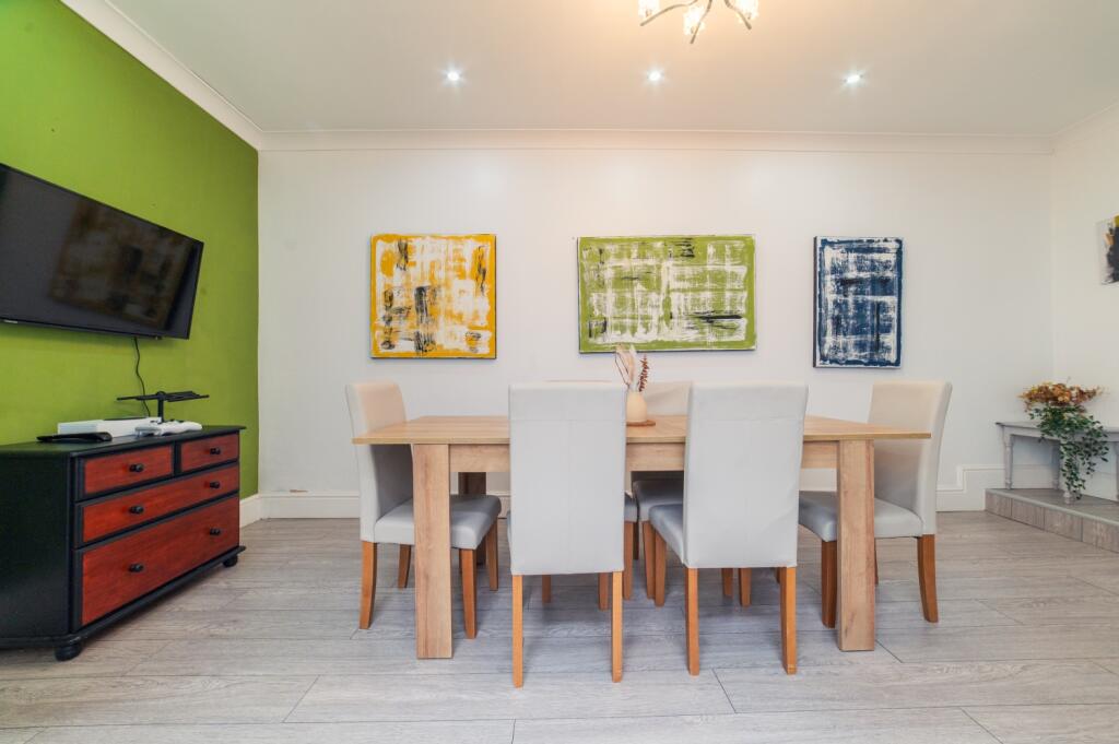 Additional image 12 of Corporation Road, Grangetown