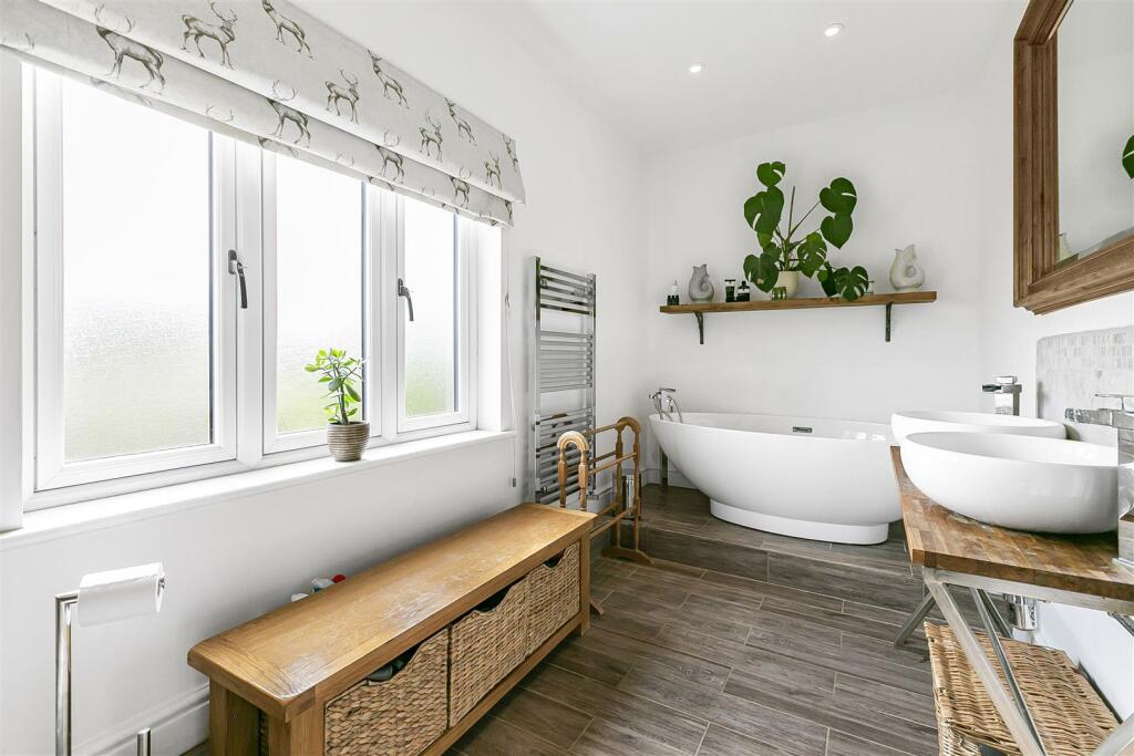 Additional image 15 of Langley Lower Green