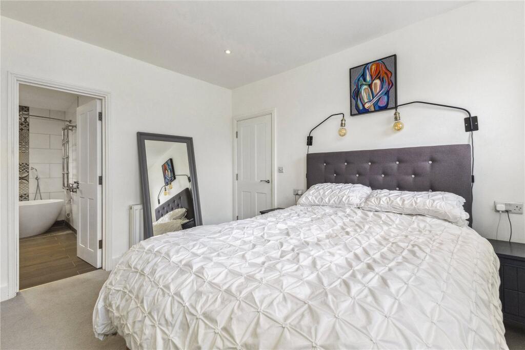 Additional image 9 of Marquis Lane, Harpenden, Hertfordshire, AL5