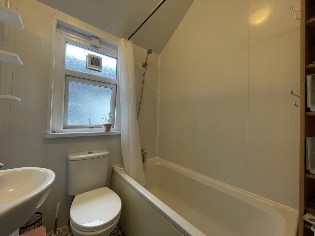 Additional image 9 of Heathfield Road, Heath