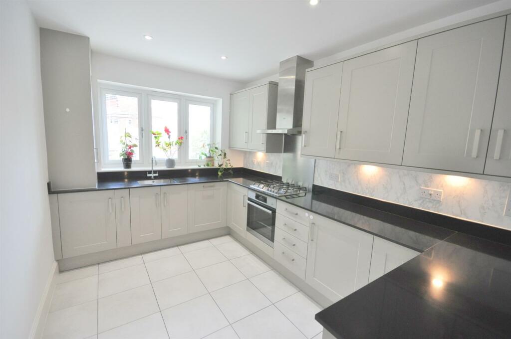 Additional image 5 of Yew Tree Court, Mill Gap Road, Eastbourne