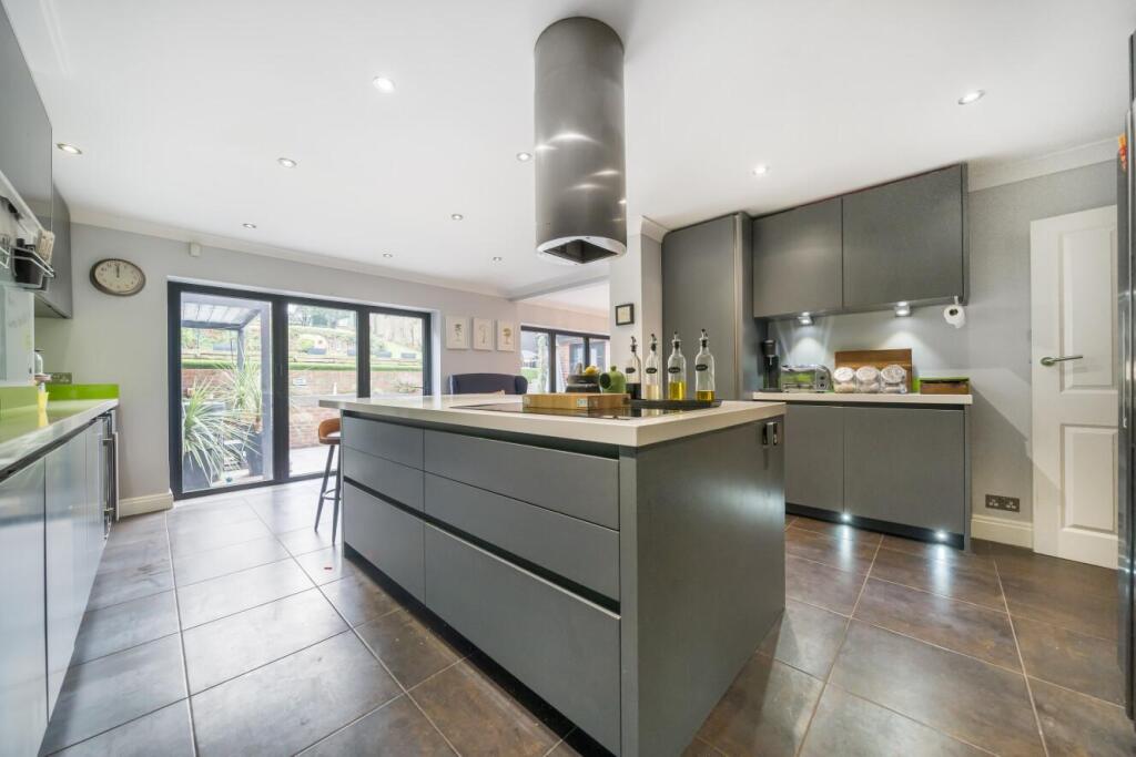 Additional image 3 of Camden Park Road, Chislehurst