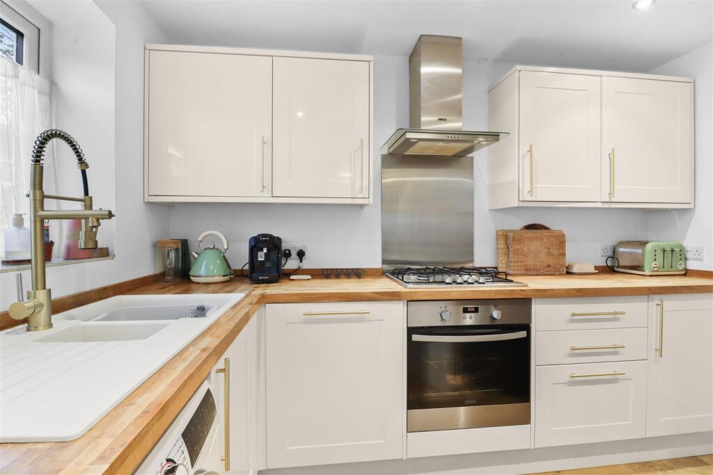 Additional image 20 of Upper Horsebridge, Hailsham