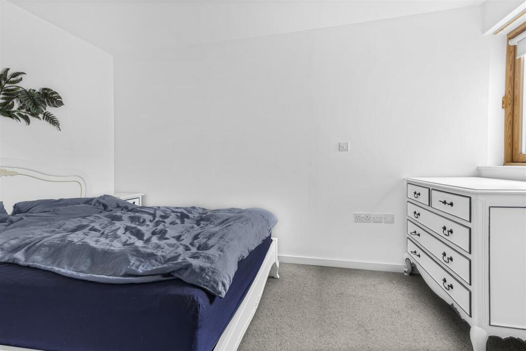 Additional image 9 of New Street, Cambridge