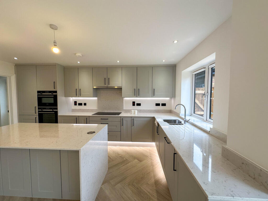 Additional image 9 of Hayfield Lodge, New Road, Over, CB24