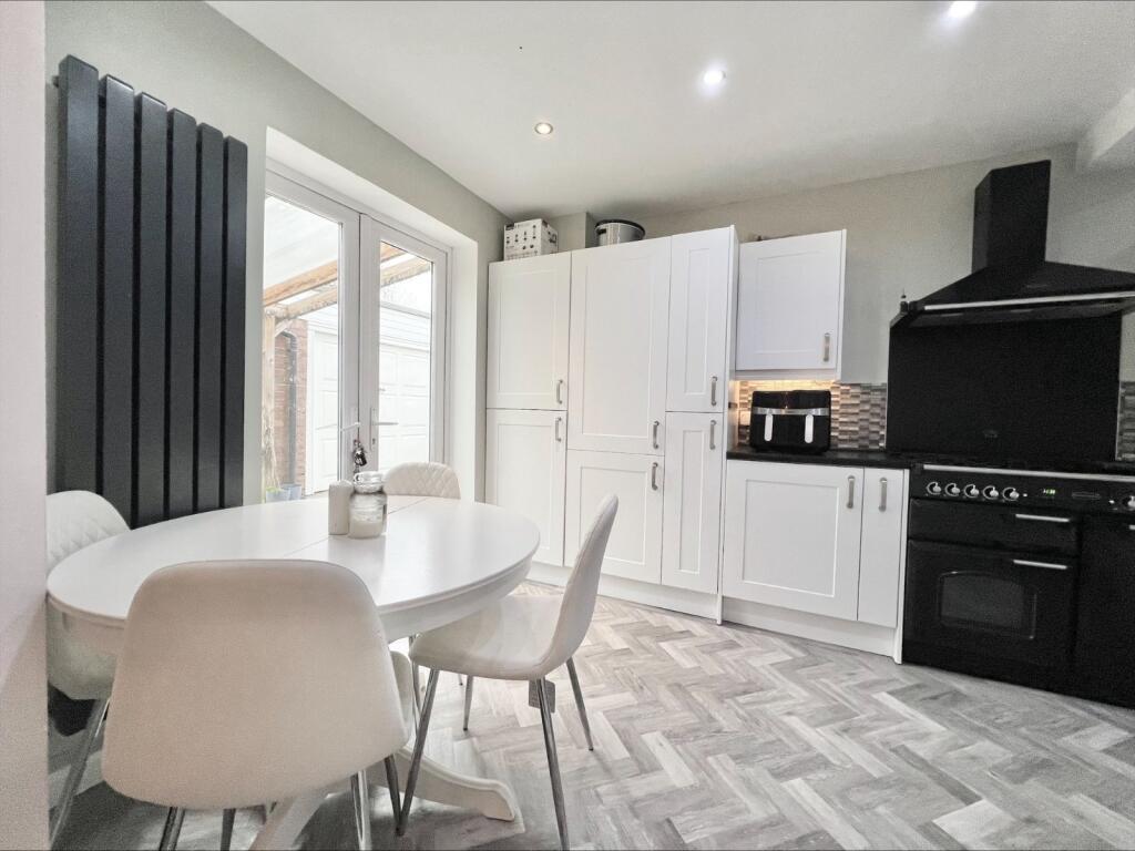 Additional image 18 of Brandlesholme Road, Bury, Greater Manchester, BL8