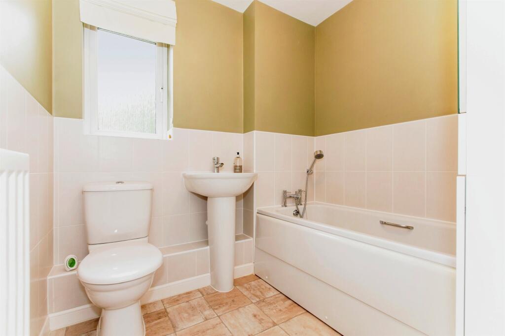 Additional image 16 of Lancaster Gate, Upper Cambourne, Cambridge