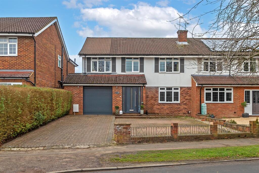 Sherwood Avenue, St. Albans