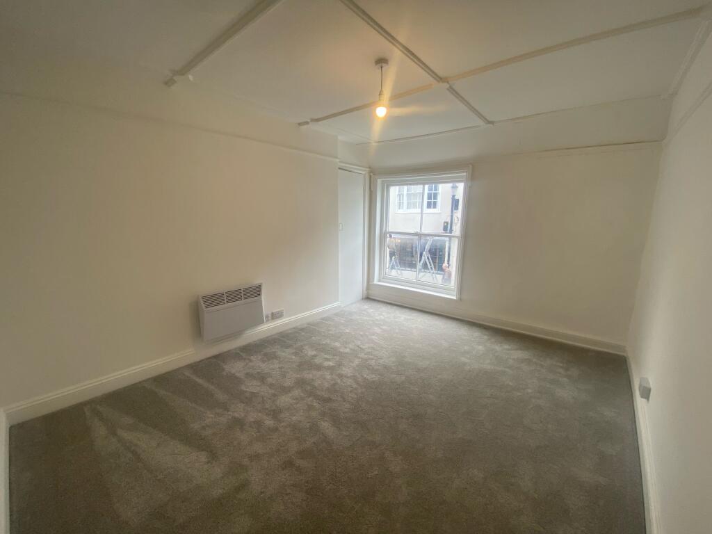 Additional image 4 of High Street, Saffron Walden