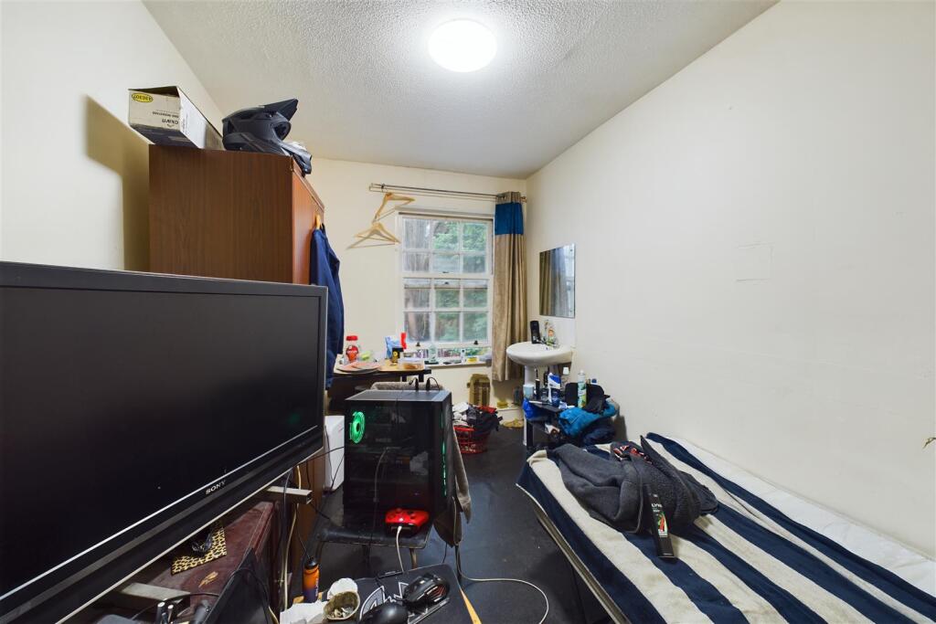 Additional image 46 of DETACHED | 43 BED HMO | BRISLINGTON