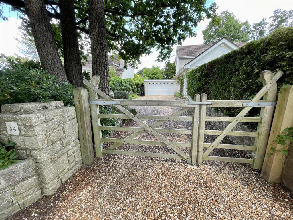 Additional image 25 of Pinewood Road, Ferndown