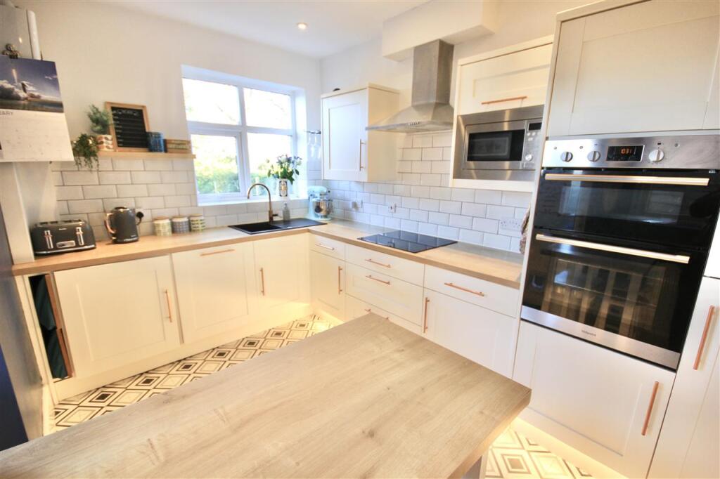 Additional image 4 of Heather View Road, Parkstone, Poole