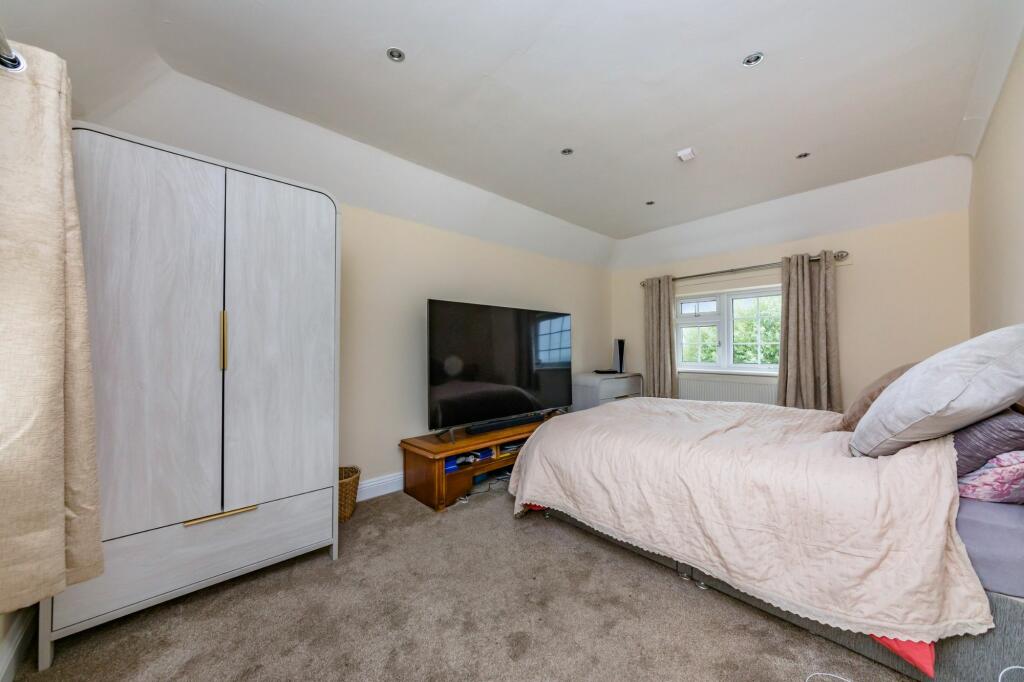 Additional image 11 of Outlook Avenue, Peacehaven, BN10