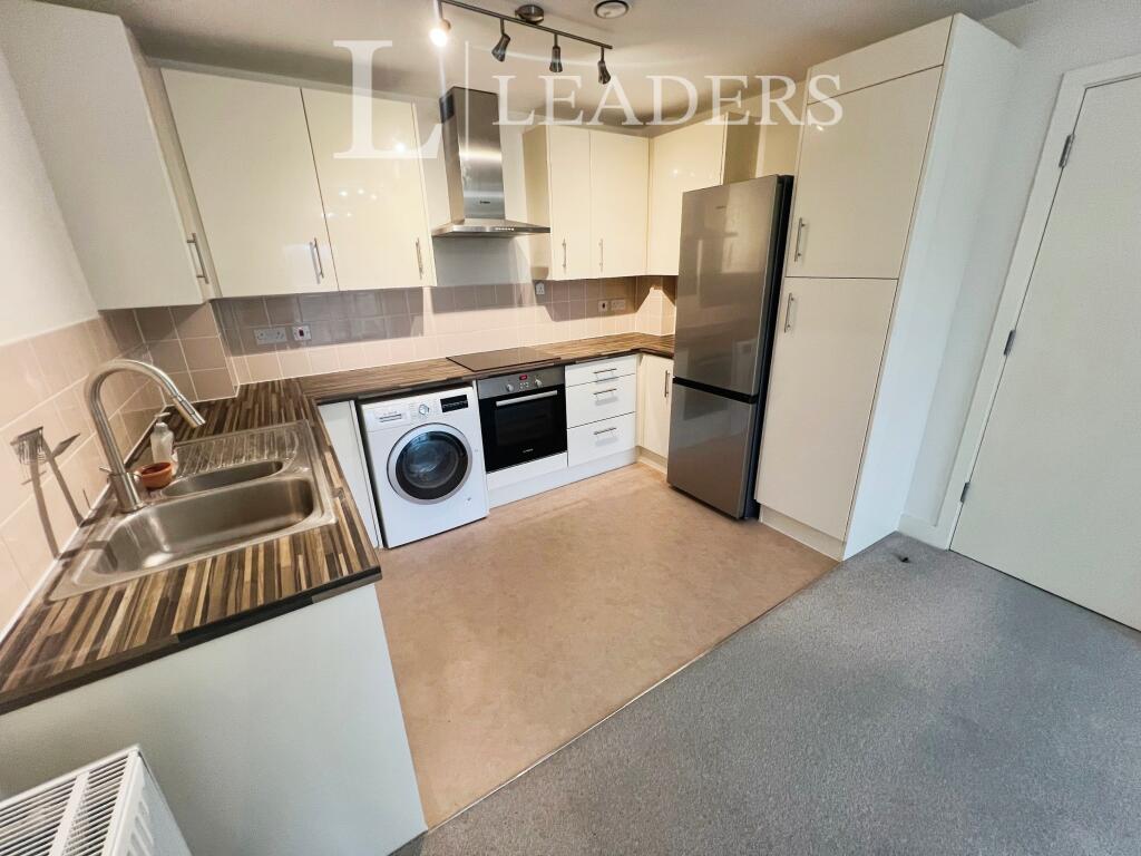 Additional image 3 of Great Northern Road