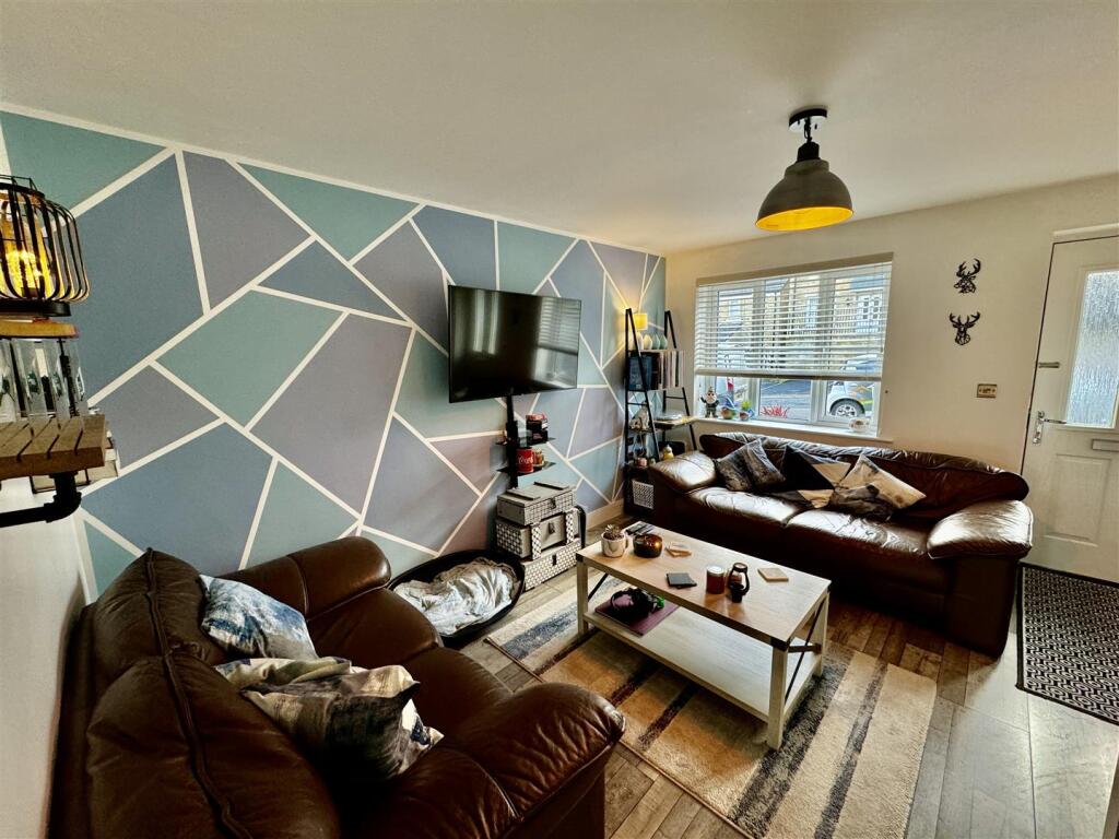 Additional image 4 of Glatton Drive, Oakworth, BD22 7FD