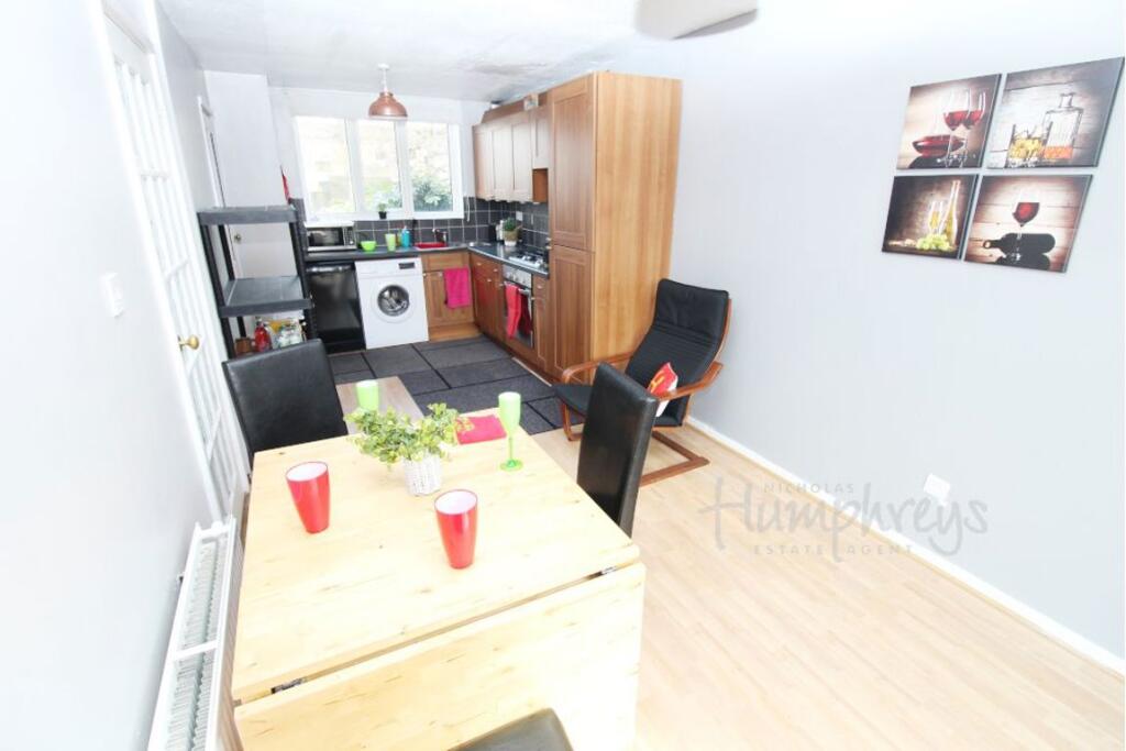 Additional image 5 of Parker Street, Edgbaston B16 - 8-8 Viewings