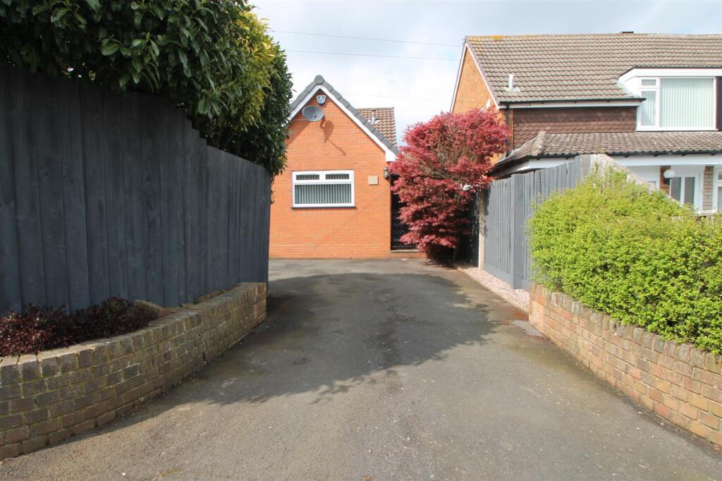 Additional image 28 of Summit Gardens, Halesowen