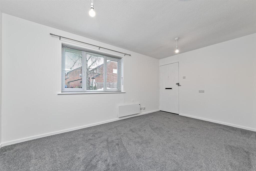 Additional image 3 of Wheat Close, St Albans