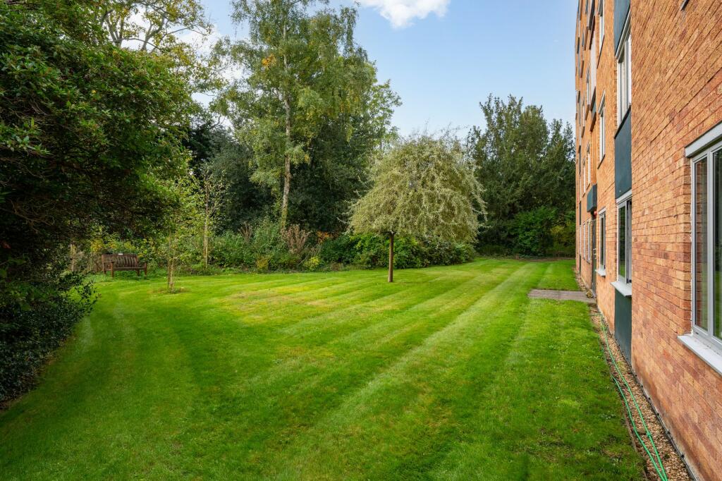 Additional image 18 of Marlborough Court, Cambridge, CB3