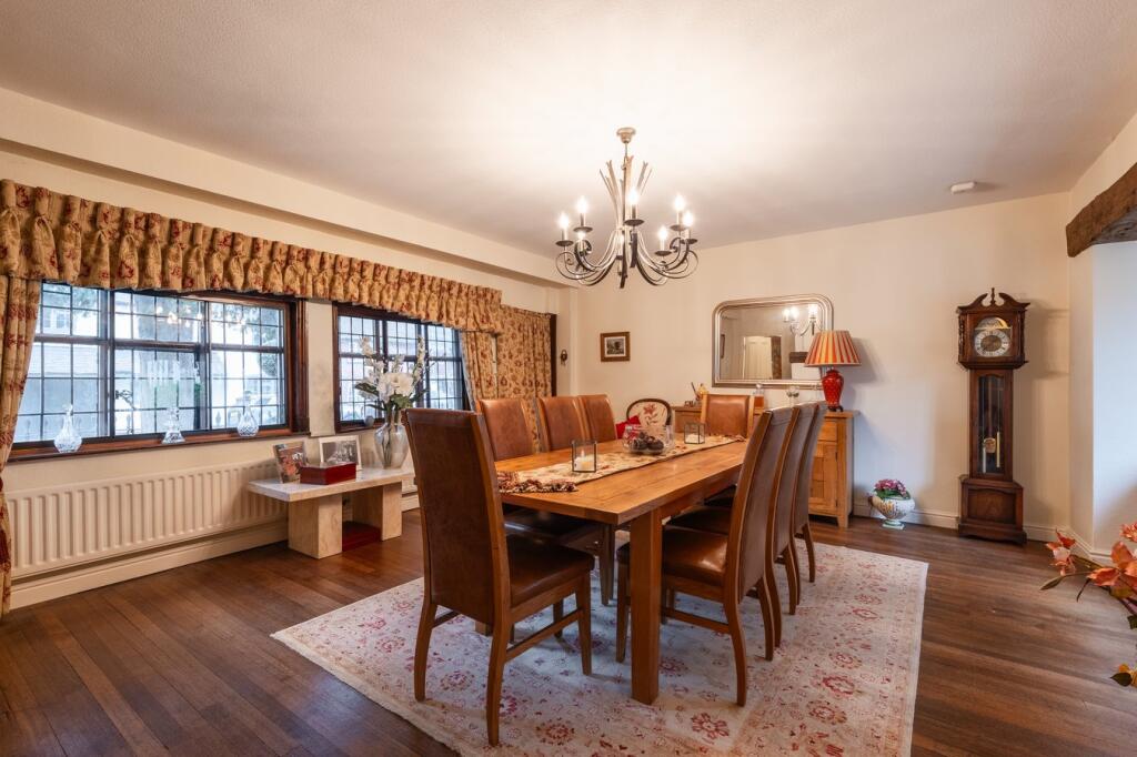 Additional image 52 of High Street, Henley-in-Arden, B95